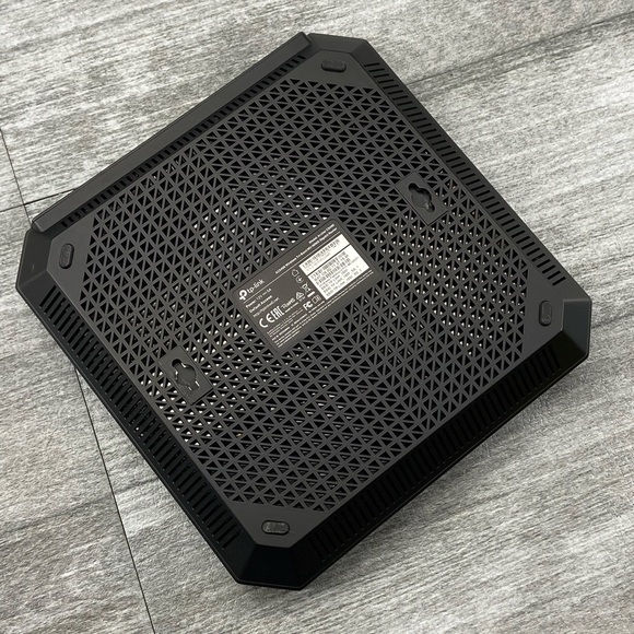 TP-Link Archer C5400 v2 AC5400 Tri Band WiFi MU-MIMO WIRELESS Gaming Router Only - Picture 12 of 13